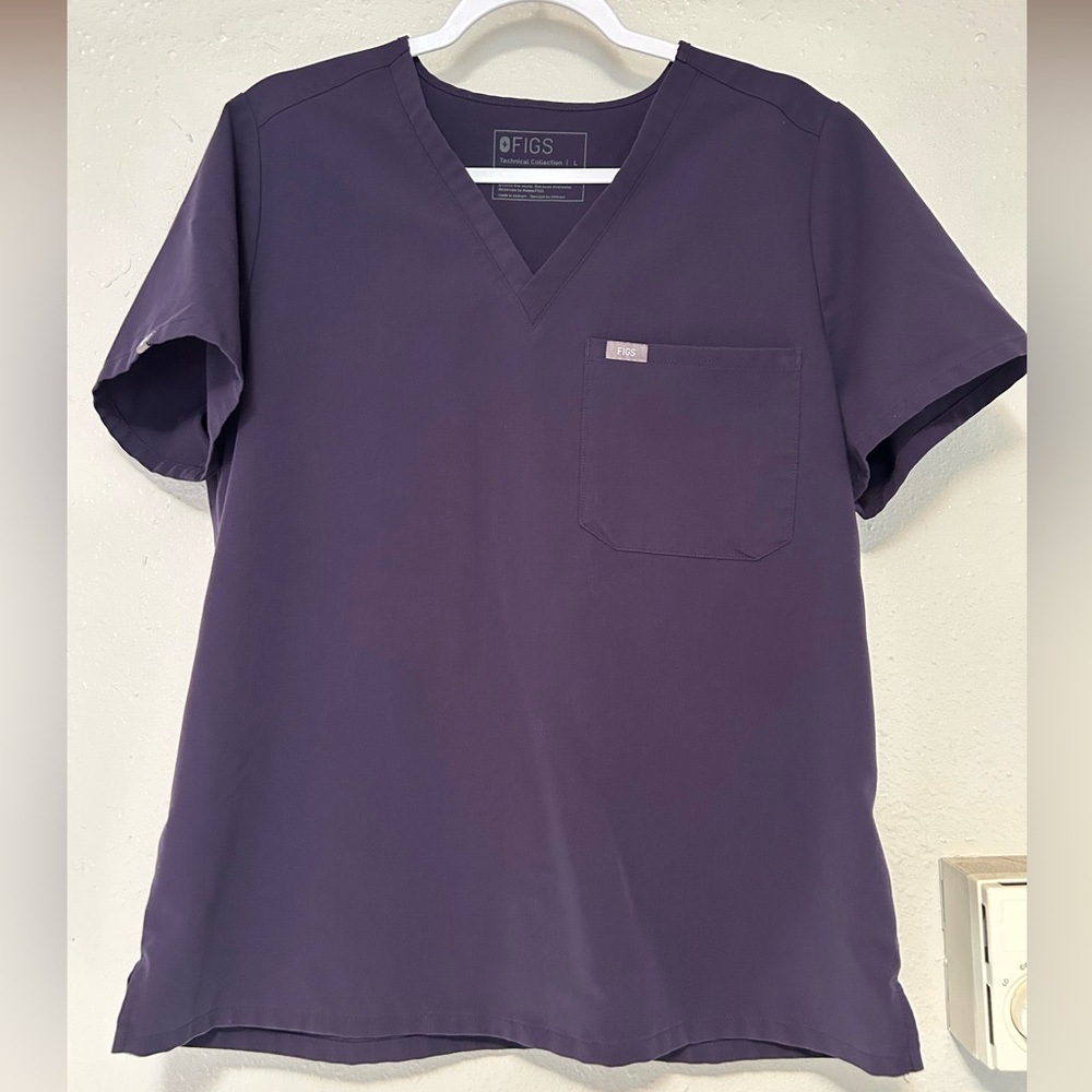 Figs Purple Shadow Catarina Scrub Top Women’s Large